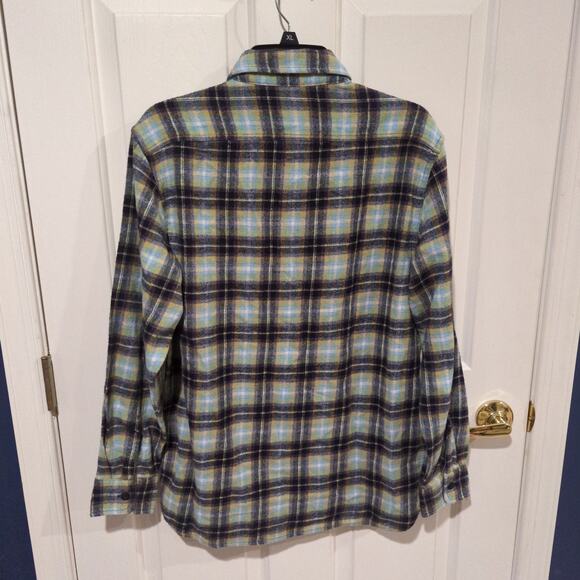 Levi's Flannel Shirt, NWT, S - Picture 5 of 5